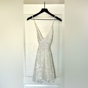 NWOT Lulus Woman’s White Shimmer Dress Size XS